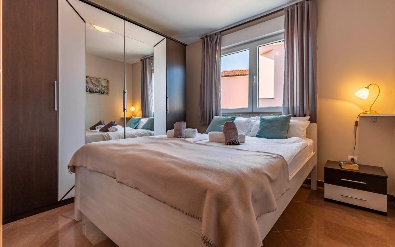 Apartments Istriensonne - Haus Stephan 梅杜林 外观 照片