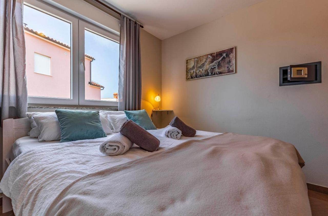 Apartments Istriensonne - Haus Stephan 梅杜林 外观 照片