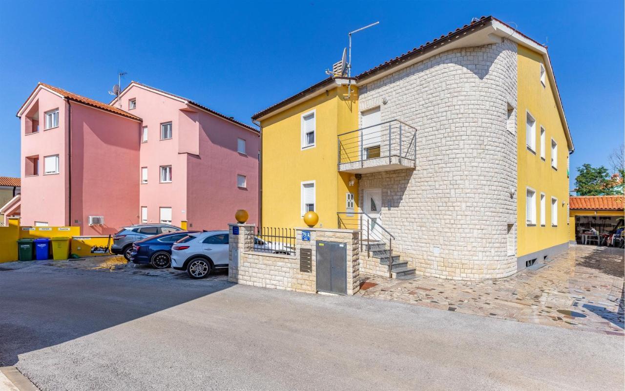 Apartments Istriensonne - Haus Stephan 梅杜林 外观 照片