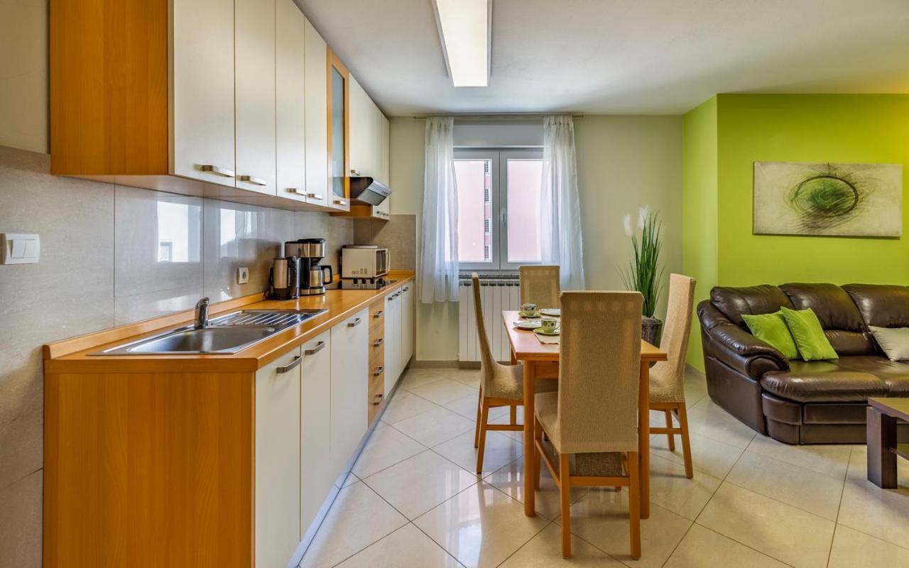 Apartments Istriensonne - Haus Stephan 梅杜林 外观 照片